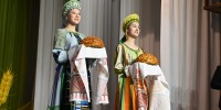 «Прекрасен хлеб на праздничном столе, прекрасны руки, что его взрастили!» - Власть Труда